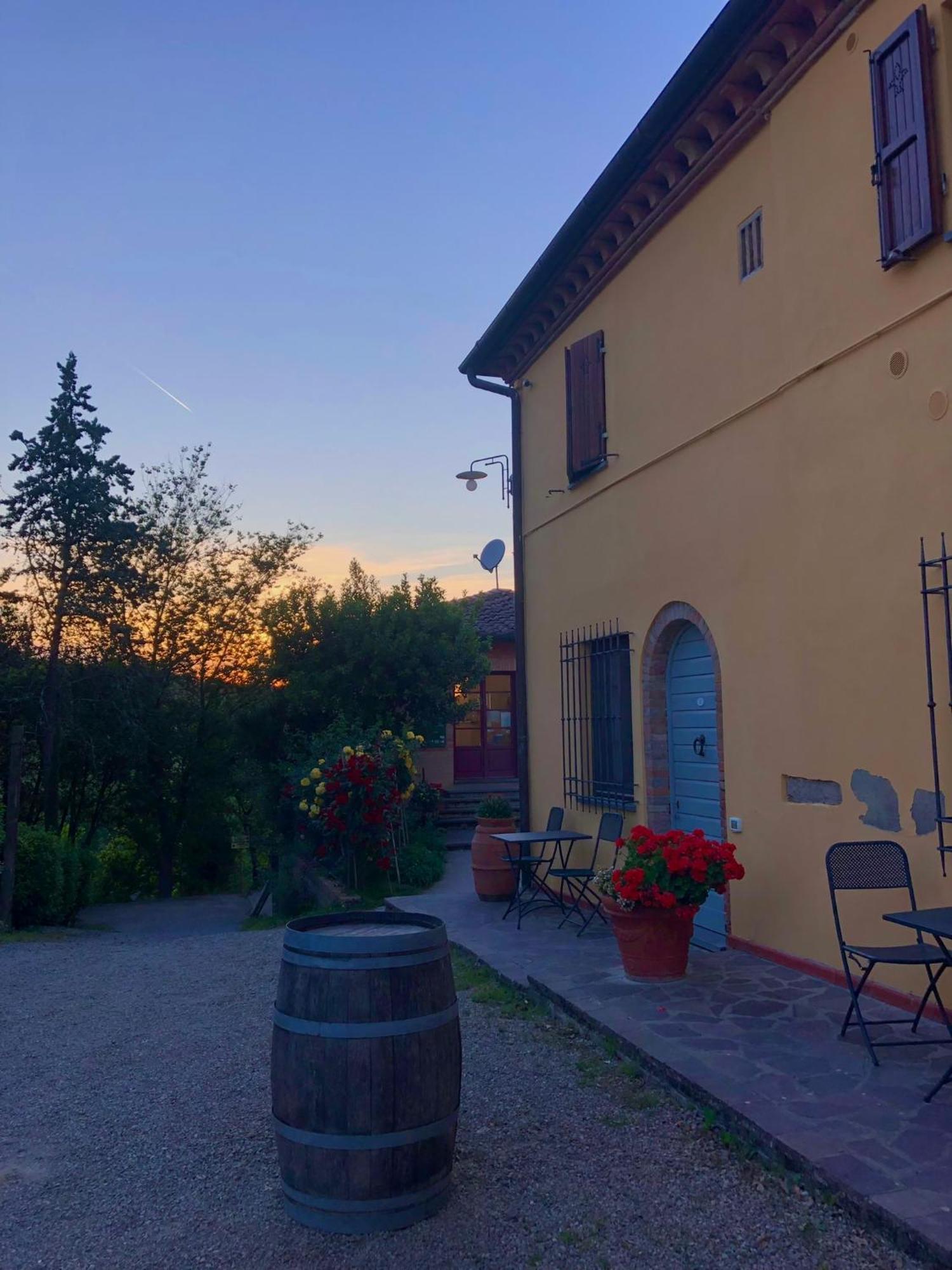 Agriturismo Casa Alle Vacche San Gimignano Esterno foto